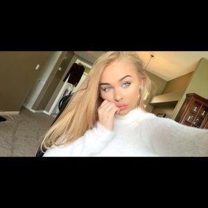 Meet your Posher, Brooke